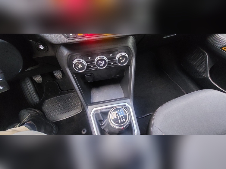 Dacia Sandero Stepway 1.0 100cv glp foto 4